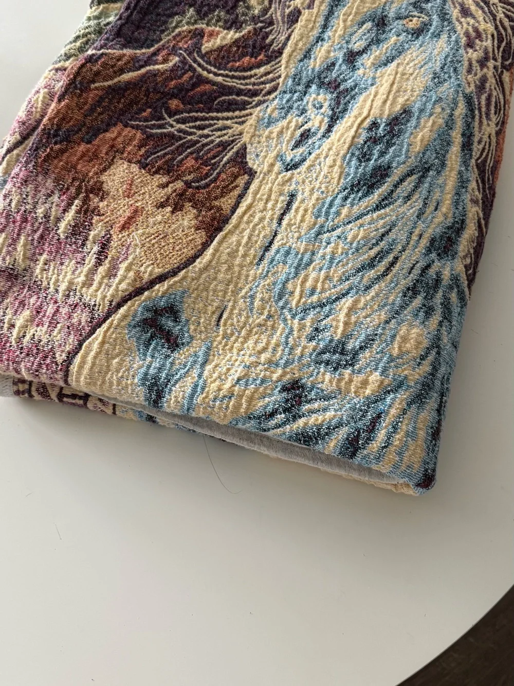 Mirrored Horse Woven Throw Blanket – Multicolor Cream & Blue